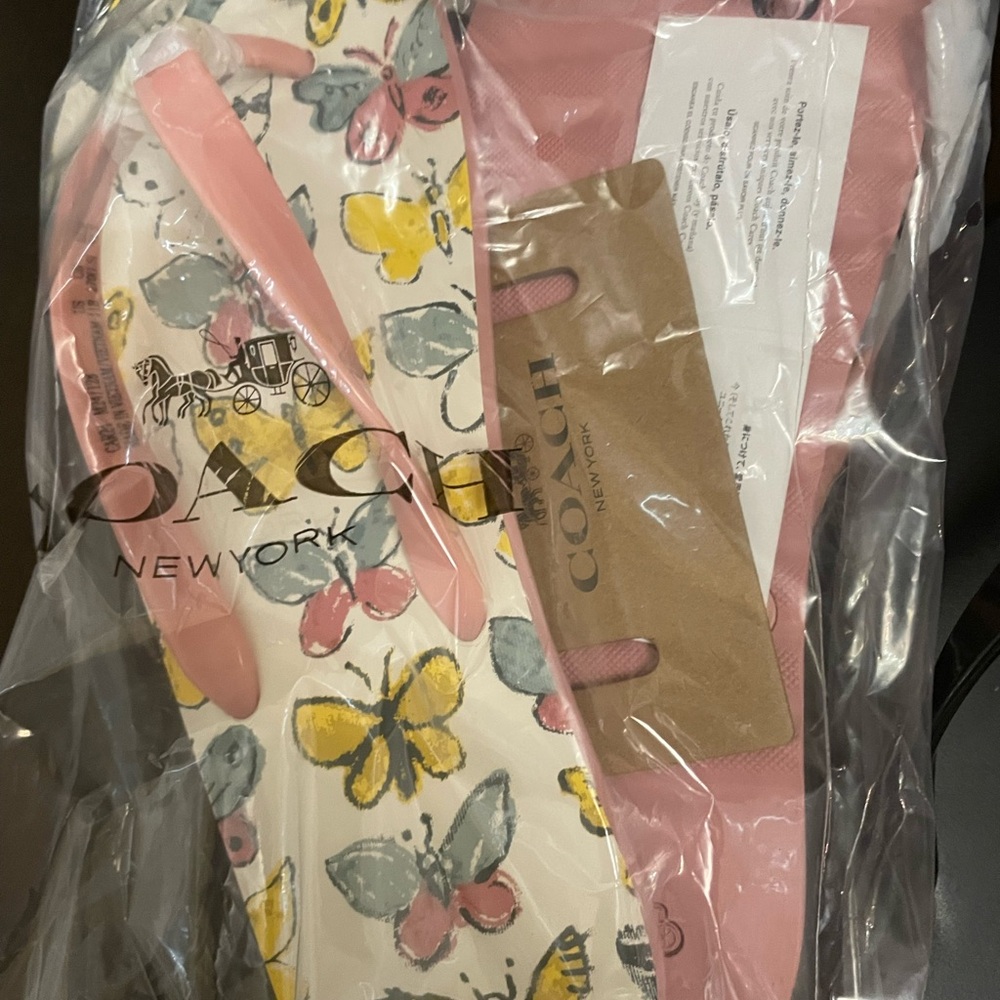 2 Pair Coach Thong Sandals